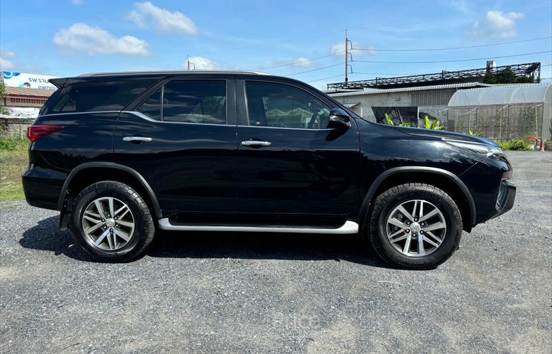 ขายรถ-suv-มือสอง-toyota-โตโยต้า-fortuner-ฟอร์จูนเนอร์-รถปี2017-รหัส84627-d4b0ff7c.jpg ขายรถ-suv-มือสอง-toyota-โตโยต้า-fortuner-ฟอร์จูนเนอร์-รถปี2017-รหัส84627-d4b0ff7c.jpg