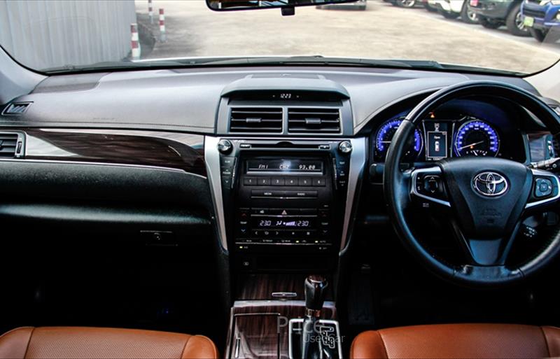 ขายรถเก๋งมือสอง-toyota-โตโยต้า-camry-คัมรี่-รถปี2018-รหัส84644-3d0e3bc2.jpg ขายรถเก๋งมือสอง-toyota-โตโยต้า-camry-คัมรี่-รถปี2018-รหัส84644-3d0e3bc2.jpg