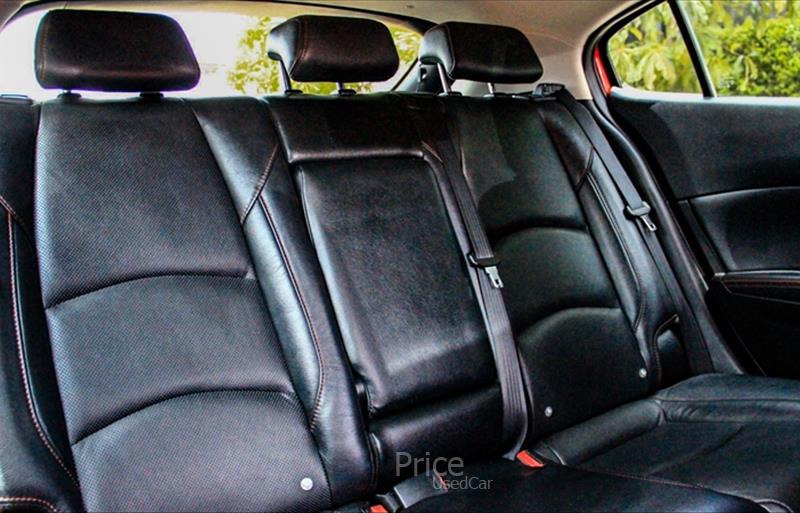 ขายรถเก๋งมือสอง-mazda-มาสด้า-3-สาม-รถปี2014-รหัส84648-31cb6029.jpg ขายรถเก๋งมือสอง-mazda-มาสด้า-3-สาม-รถปี2014-รหัส84648-31cb6029.jpg