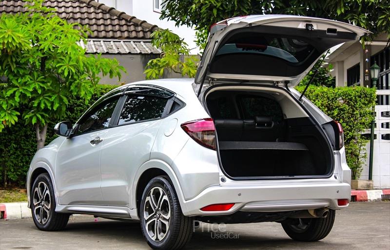 ขายรถ-suv-มือสอง-honda-ฮอนด้า-hr-v-เอชอาร์วี-รถปี2015-รหัส84661-2c47965c.jpg ขายรถ-suv-มือสอง-honda-ฮอนด้า-hr-v-เอชอาร์วี-รถปี2015-รหัส84661-2c47965c.jpg