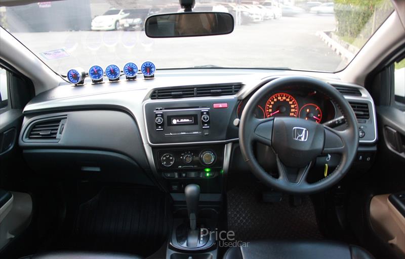 ขายรถเก๋งมือสอง-honda-ฮอนด้า-city-ซิตี้-รถปี2015-รหัส84668-33b8340c.jpg ขายรถเก๋งมือสอง-honda-ฮอนด้า-city-ซิตี้-รถปี2015-รหัส84668-33b8340c.jpg