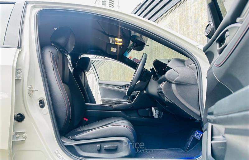 ขายรถเก๋งมือสอง-honda-ฮอนด้า-civic-ซีวิค-รถปี2020-รหัส84669-35232e72.jpg ขายรถเก๋งมือสอง-honda-ฮอนด้า-civic-ซีวิค-รถปี2020-รหัส84669-35232e72.jpg