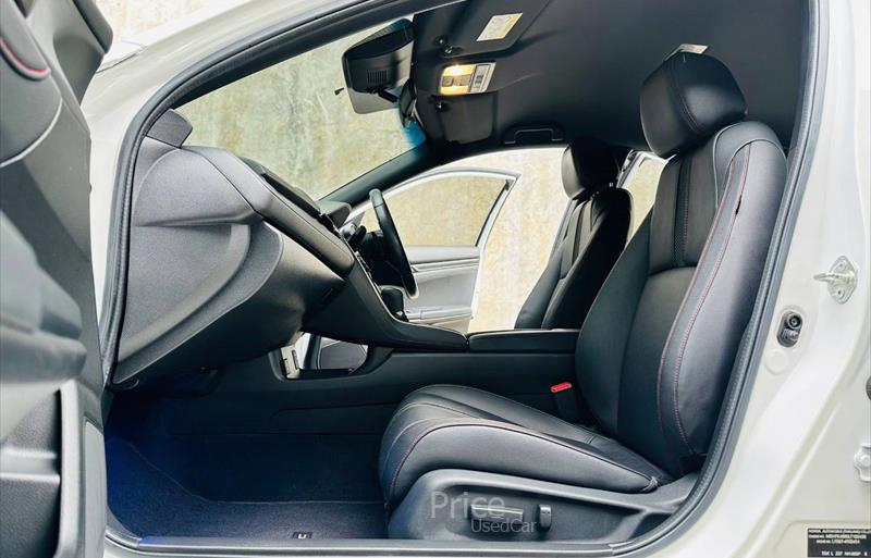 ขายรถเก๋งมือสอง-honda-ฮอนด้า-civic-ซีวิค-รถปี2020-รหัส84669-5b3ffae5.jpg ขายรถเก๋งมือสอง-honda-ฮอนด้า-civic-ซีวิค-รถปี2020-รหัส84669-5b3ffae5.jpg