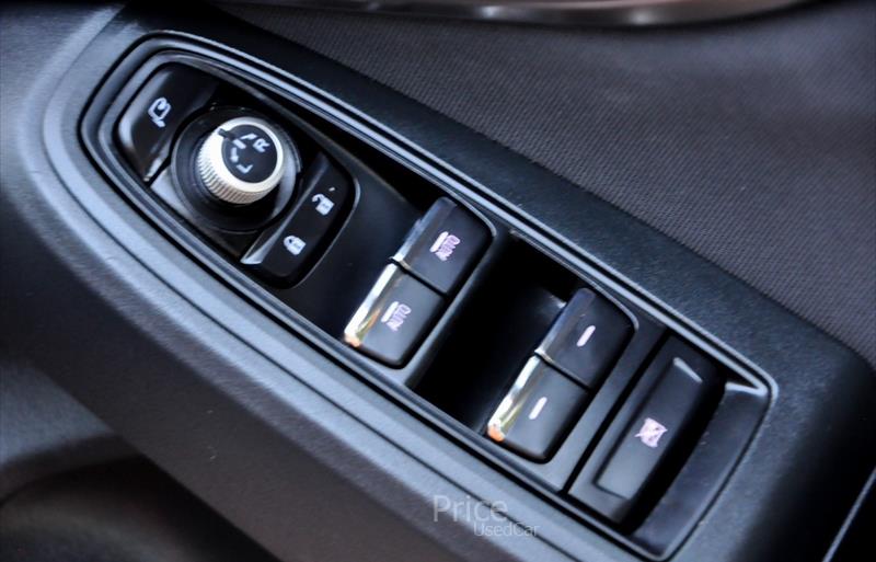ขายรถ-suv-มือสอง-subaru-ซูบารุ-xv-รถปี2018-รหัส84699-b837b992.jpg ขายรถ-suv-มือสอง-subaru-ซูบารุ-xv-รถปี2018-รหัส84699-b837b992.jpg