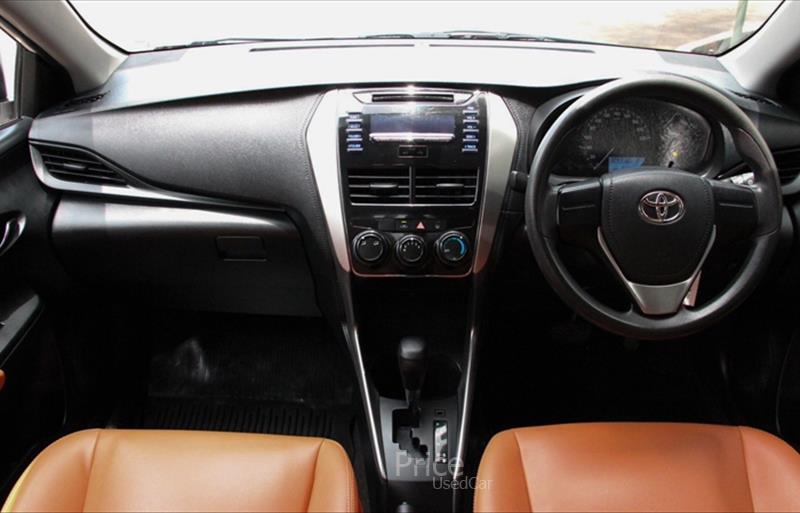 ขายรถเก๋งมือสอง-toyota-โตโยต้า-yaris-ativ-ยาริส-เอทิฟ-รถปี2019-รหัส84700-27844275.jpg ขายรถเก๋งมือสอง-toyota-โตโยต้า-yaris-ativ-ยาริส-เอทิฟ-รถปี2019-รหัส84700-27844275.jpg