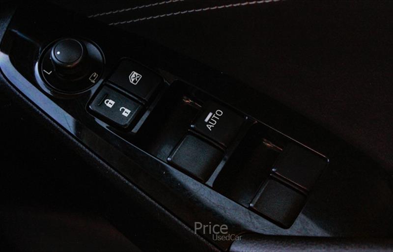 ขายรถเก๋งมือสอง-mazda-มาสด้า-3-สาม-รถปี2018-รหัส84704-84ec767b.jpg ขายรถเก๋งมือสอง-mazda-มาสด้า-3-สาม-รถปี2018-รหัส84704-84ec767b.jpg