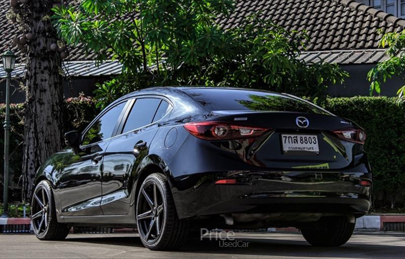 ขายรถเก๋งมือสอง-mazda-มาสด้า-3-สาม-รถปี2018-รหัส84704-b7881936.jpg ขายรถเก๋งมือสอง-mazda-มาสด้า-3-สาม-รถปี2018-รหัส84704-b7881936.jpg