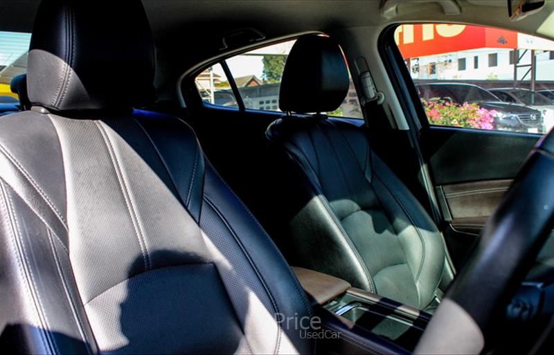 ขายรถเก๋งมือสอง-mazda-มาสด้า-3-สาม-รถปี2018-รหัส84704-c336432d.jpg ขายรถเก๋งมือสอง-mazda-มาสด้า-3-สาม-รถปี2018-รหัส84704-c336432d.jpg