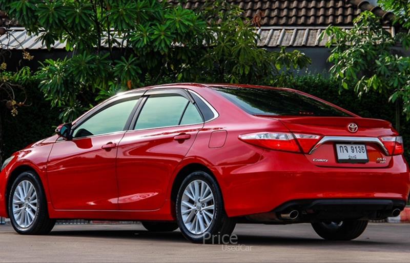 ขายรถเก๋งมือสอง-toyota-โตโยต้า-camry-คัมรี่-รถปี2015-รหัส84710-33514854.jpg ขายรถเก๋งมือสอง-toyota-โตโยต้า-camry-คัมรี่-รถปี2015-รหัส84710-33514854.jpg