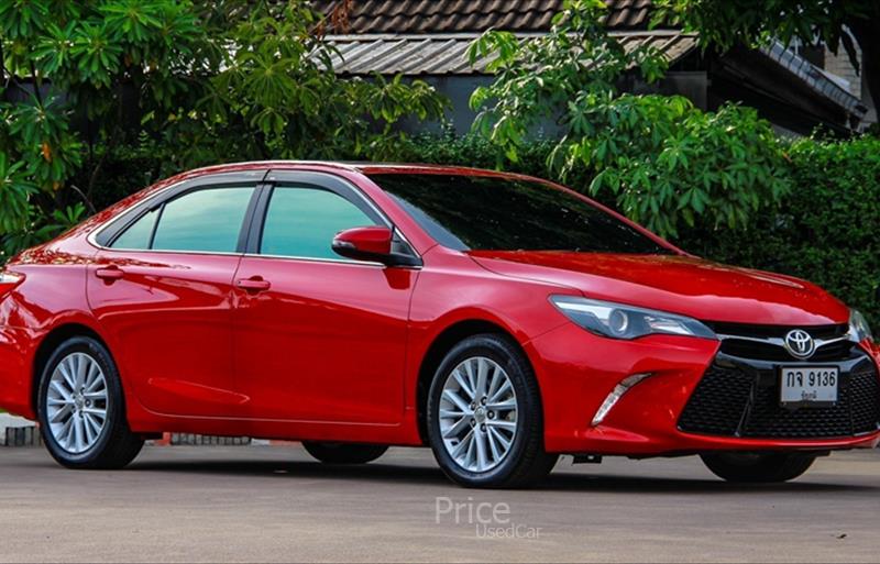 รถเก๋งมือสอง TOYOTA CAMRY รถปี 2015