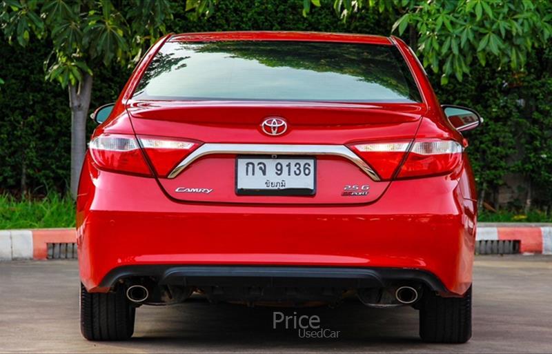 ขายรถเก๋งมือสอง-toyota-โตโยต้า-camry-คัมรี่-รถปี2015-รหัส84710-ea21c0db.jpg ขายรถเก๋งมือสอง-toyota-โตโยต้า-camry-คัมรี่-รถปี2015-รหัส84710-ea21c0db.jpg
