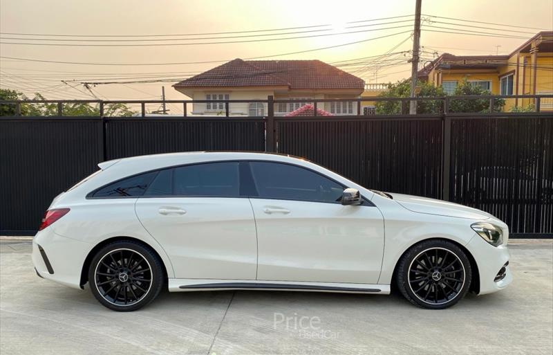 ขายรถเก๋งมือสอง-mercedes-benz-เมอร์เซเดสเบนซ์-cla250-amg-ซีแอลเอสองห้าศูนย์-เอเอ็มจี-รถปี2017-รหัส84714-02a889fd.jpg ขายรถเก๋งมือสอง-mercedes-benz-เมอร์เซเดสเบนซ์-cla250-amg-ซีแอลเอสองห้าศูนย์-เอเอ็มจี-รถปี2017-รหัส84714-02a889fd.jpg