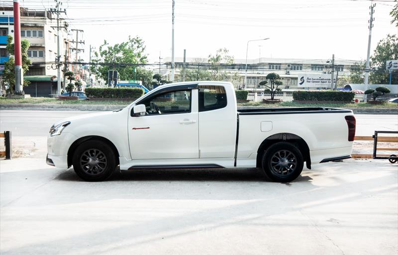 ขายรถกระบะมือสอง-isuzu-อีซูซุ-d-max-ดีแมคซ์-รถปี2018-รหัส84748-cef35e8e.jpg ขายรถกระบะมือสอง-isuzu-อีซูซุ-d-max-ดีแมคซ์-รถปี2018-รหัส84748-cef35e8e.jpg