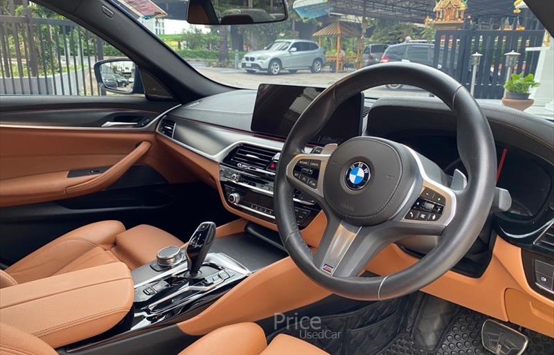 ขายรถเก๋งมือสอง-bmw-บีเอ็มดับบลิว-520d-ห้าสองศูนย์ดี-รถปี2023-รหัส84759-31cc60ab.jpg ขายรถเก๋งมือสอง-bmw-บีเอ็มดับบลิว-520d-ห้าสองศูนย์ดี-รถปี2023-รหัส84759-31cc60ab.jpg