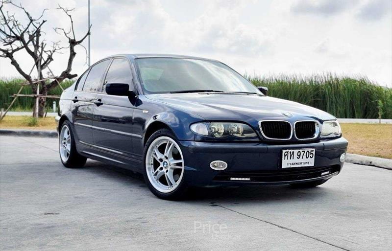 รถเก๋งมือสอง BMW 318i รถปี 2005
