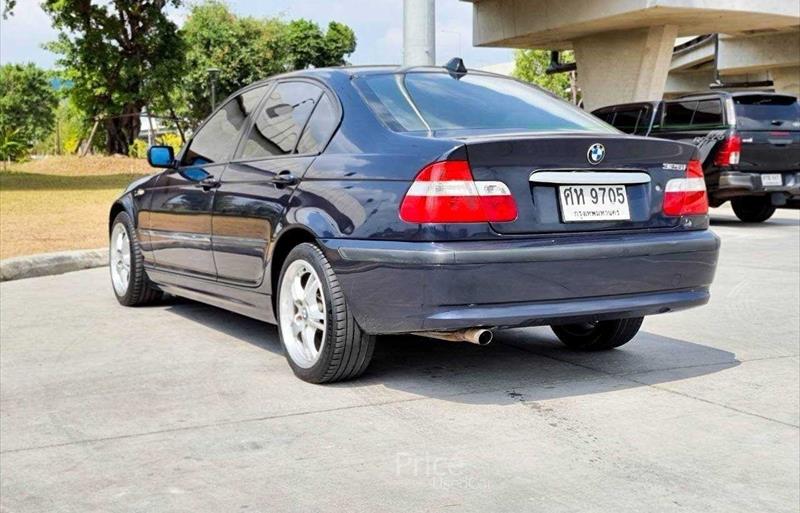 ขายรถเก๋งมือสอง-bmw-บีเอ็มดับบลิว-318i-รถปี2005-รหัส84806-e798af49.jpg ขายรถเก๋งมือสอง-bmw-บีเอ็มดับบลิว-318i-รถปี2005-รหัส84806-e798af49.jpg