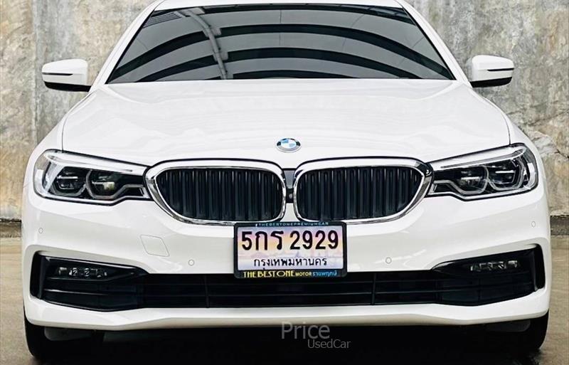 ขายรถเก๋งมือสอง-bmw-บีเอ็มดับบลิว-series-5-ซีรี่ย์5-รถปี2019-รหัส84820-ad70b081.jpg ขายรถเก๋งมือสอง-bmw-บีเอ็มดับบลิว-series-5-ซีรี่ย์5-รถปี2019-รหัส84820-ad70b081.jpg