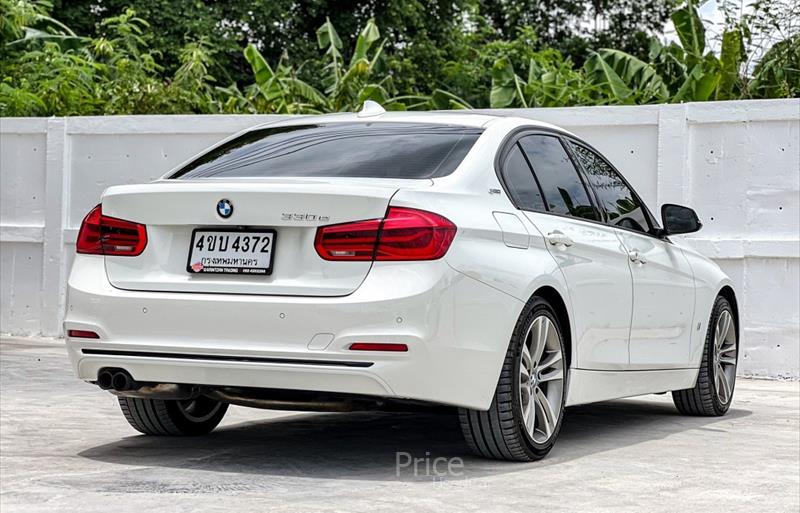 ขายรถเก๋งมือสอง-bmw-บีเอ็มดับบลิว-330e-รถปี2018-รหัส84837-fec671d2.jpg ขายรถเก๋งมือสอง-bmw-บีเอ็มดับบลิว-330e-รถปี2018-รหัส84837-fec671d2.jpg