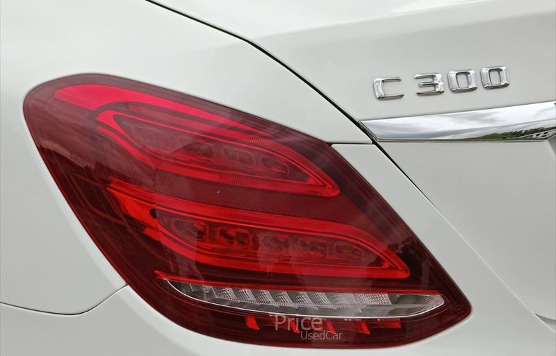 ขายรถเก๋งมือสอง-mercedes-benz-เมอร์เซเดสเบนซ์-c300-รถปี2014-รหัส84896-792c064b.jpg ขายรถเก๋งมือสอง-mercedes-benz-เมอร์เซเดสเบนซ์-c300-รถปี2014-รหัส84896-792c064b.jpg