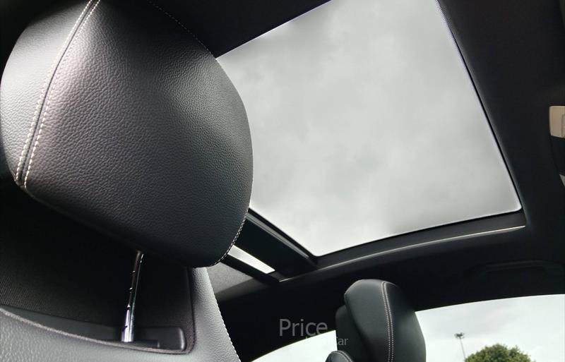 ขายรถเก๋งมือสอง-mercedes-benz-เมอร์เซเดสเบนซ์-e200-อีสองศูนย์ศูนย์-รถปี2014-รหัส84897-40439192.jpg ขายรถเก๋งมือสอง-mercedes-benz-เมอร์เซเดสเบนซ์-e200-อีสองศูนย์ศูนย์-รถปี2014-รหัส84897-40439192.jpg