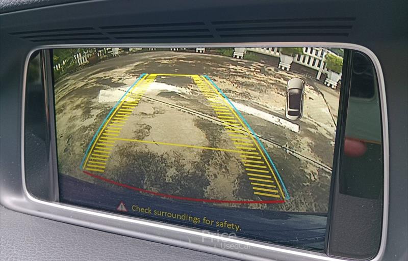 ขายรถเก๋งมือสอง-mercedes-benz-เมอร์เซเดสเบนซ์-e200-อีสองศูนย์ศูนย์-รถปี2014-รหัส84897-5db3c673.jpg ขายรถเก๋งมือสอง-mercedes-benz-เมอร์เซเดสเบนซ์-e200-อีสองศูนย์ศูนย์-รถปี2014-รหัส84897-5db3c673.jpg