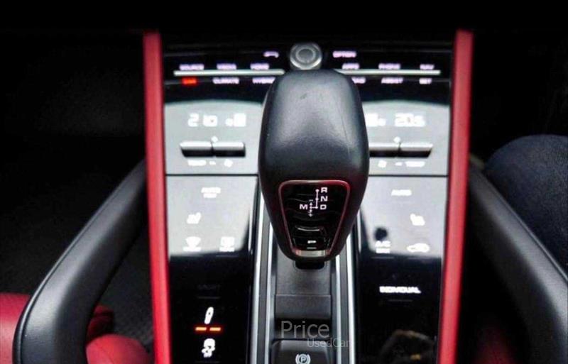 ขายรถ-suv-มือสอง-porsche-ปอร์เช่-cayenne-รถปี2021-รหัส84902-95ec4b50.jpg ขายรถ-suv-มือสอง-porsche-ปอร์เช่-cayenne-รถปี2021-รหัส84902-95ec4b50.jpg