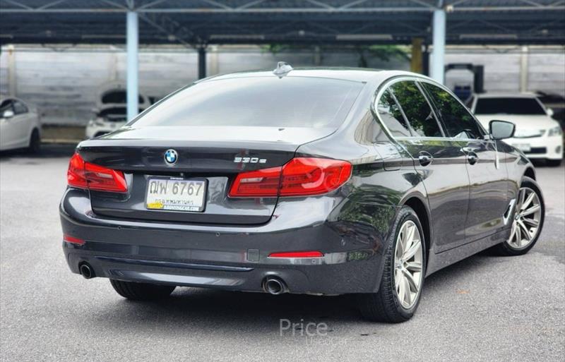 ขายรถเก๋งมือสอง-bmw-บีเอ็มดับบลิว-530i-รถปี2019-รหัส84950-13b08202.jpg ขายรถเก๋งมือสอง-bmw-บีเอ็มดับบลิว-530i-รถปี2019-รหัส84950-13b08202.jpg