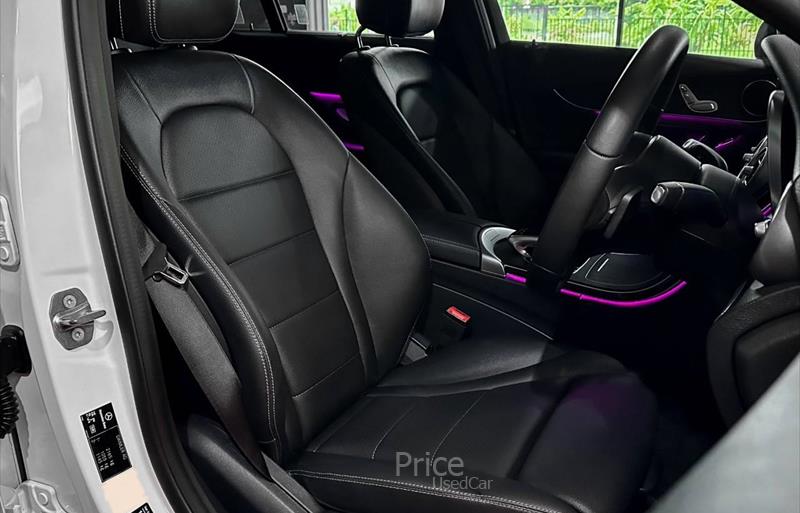 ขายรถเก๋งมือสอง-mercedes-benz-เมอร์เซเดสเบนซ์-c220-รถปี2019-รหัส84957-37dcaa0f.jpg ขายรถเก๋งมือสอง-mercedes-benz-เมอร์เซเดสเบนซ์-c220-รถปี2019-รหัส84957-37dcaa0f.jpg