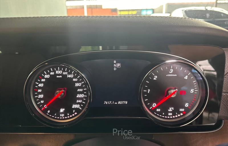ขายรถเก๋งมือสอง-mercedes-benz-เมอร์เซเดสเบนซ์-e220-รถปี2016-รหัส84959-1d6e9f40.jpg ขายรถเก๋งมือสอง-mercedes-benz-เมอร์เซเดสเบนซ์-e220-รถปี2016-รหัส84959-1d6e9f40.jpg