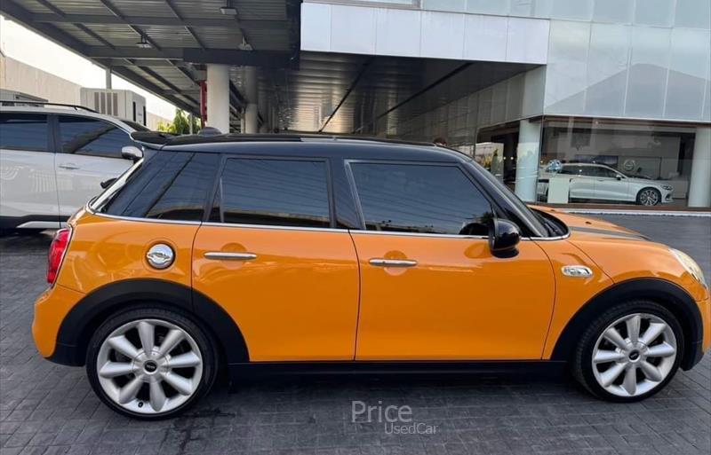 ขายรถเก๋งมือสอง-mini-มินิ-cooper-คูเปอร์-รถปี2016-รหัส84964-79d1e83a.jpg ขายรถเก๋งมือสอง-mini-มินิ-cooper-คูเปอร์-รถปี2016-รหัส84964-79d1e83a.jpg