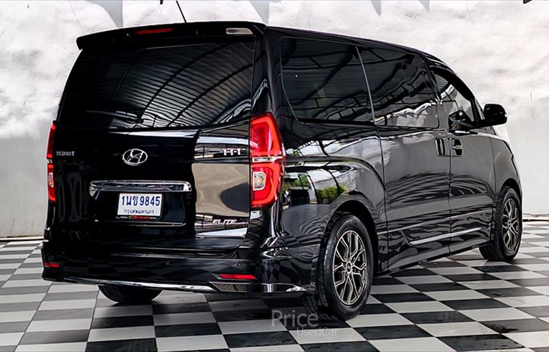 ขายรถตู้มือสอง-hyundai-ฮุนได-h-1-เอชวัน-รถปี2022-รหัส85027-aa12bb9a.jpg ขายรถตู้มือสอง-hyundai-ฮุนได-h-1-เอชวัน-รถปี2022-รหัส85027-aa12bb9a.jpg