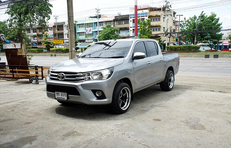 รถกระบะมือสอง TOYOTA HILUX REVO รถปี 2017