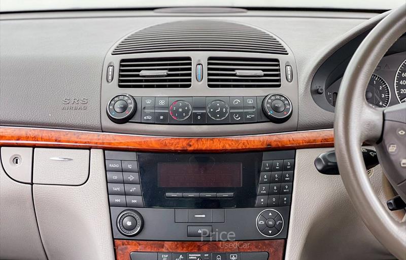 ขายรถเก๋งมือสอง-mercedes-benz-เมอร์เซเดสเบนซ์-e200-อีสองศูนย์ศูนย์-รถปี2004-รหัส85073-219daac4.jpg ขายรถเก๋งมือสอง-mercedes-benz-เมอร์เซเดสเบนซ์-e200-อีสองศูนย์ศูนย์-รถปี2004-รหัส85073-219daac4.jpg