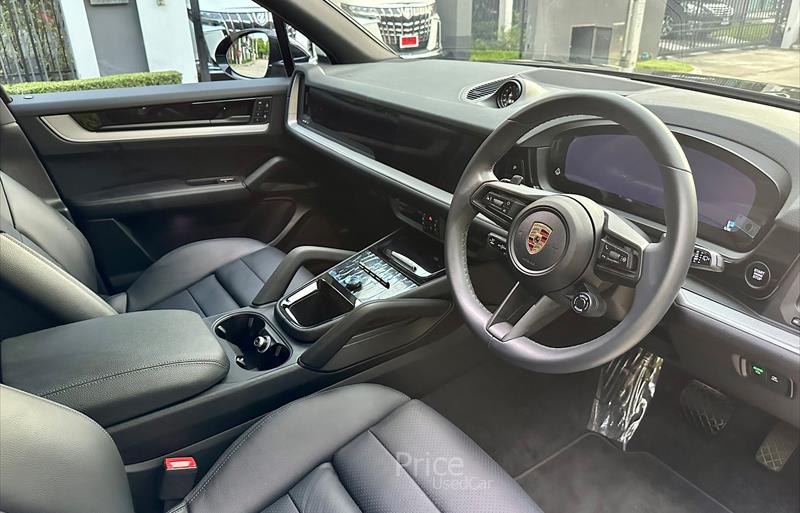 ขายรถ-suv-มือสอง-porsche-ปอร์เช่-cayenne-รถปี2024-รหัส85083-7d0f52f3.jpg ขายรถ-suv-มือสอง-porsche-ปอร์เช่-cayenne-รถปี2024-รหัส85083-7d0f52f3.jpg