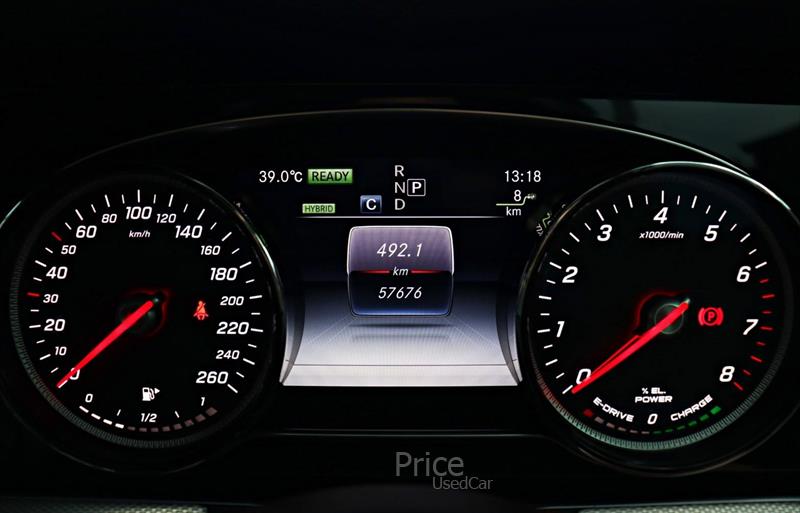 ขายรถเก๋งมือสอง-mercedes-benz-เมอร์เซเดสเบนซ์-e350-รถปี2018-รหัส85087-ede185bb.jpg ขายรถเก๋งมือสอง-mercedes-benz-เมอร์เซเดสเบนซ์-e350-รถปี2018-รหัส85087-ede185bb.jpg