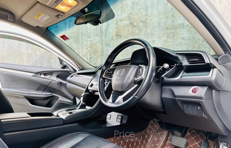 ขายรถเก๋งมือสอง-honda-ฮอนด้า-civic-ซีวิค-รถปี2020-รหัส85129-25992f02.jpg ขายรถเก๋งมือสอง-honda-ฮอนด้า-civic-ซีวิค-รถปี2020-รหัส85129-25992f02.jpg