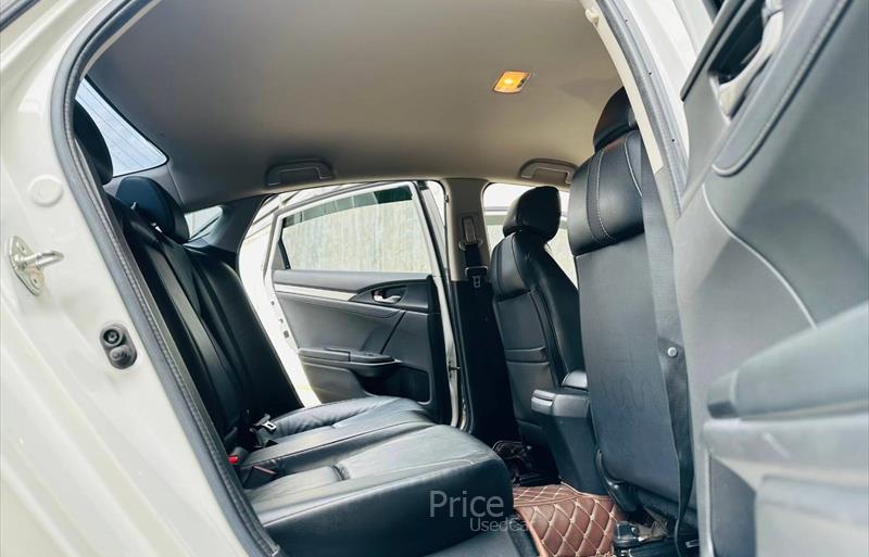 ขายรถเก๋งมือสอง-honda-ฮอนด้า-civic-ซีวิค-รถปี2020-รหัส85129-87ba9820.jpg ขายรถเก๋งมือสอง-honda-ฮอนด้า-civic-ซีวิค-รถปี2020-รหัส85129-87ba9820.jpg