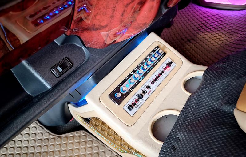 ขายรถตู้มือสอง-toyota-โตโยต้า-commuter-คอมมิวเตอร์-รถปี2018-รหัส85153-05c85205.jpg ขายรถตู้มือสอง-toyota-โตโยต้า-commuter-คอมมิวเตอร์-รถปี2018-รหัส85153-05c85205.jpg
