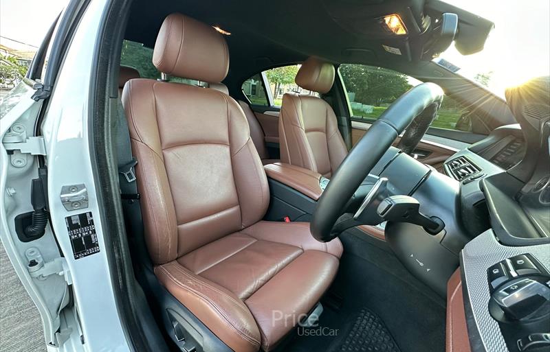ขายรถเก๋งมือสอง-bmw-บีเอ็มดับบลิว-528i-รถปี2016-รหัส85206-51776f88.jpg ขายรถเก๋งมือสอง-bmw-บีเอ็มดับบลิว-528i-รถปี2016-รหัส85206-51776f88.jpg