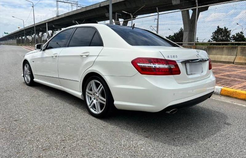 ขายรถเก๋งมือสอง-mercedes-benz-เมอร์เซเดสเบนซ์-e250-cgi-รถปี2011-รหัส85209-52ad1cf8.jpg ขายรถเก๋งมือสอง-mercedes-benz-เมอร์เซเดสเบนซ์-e250-cgi-รถปี2011-รหัส85209-52ad1cf8.jpg