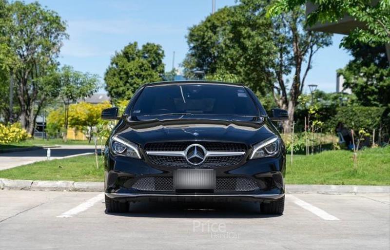 ขายรถเก๋งมือสอง-mercedes-benz-เมอร์เซเดสเบนซ์-cla200-รถปี2017-รหัส85210-0256256e.jpg ขายรถเก๋งมือสอง-mercedes-benz-เมอร์เซเดสเบนซ์-cla200-รถปี2017-รหัส85210-0256256e.jpg