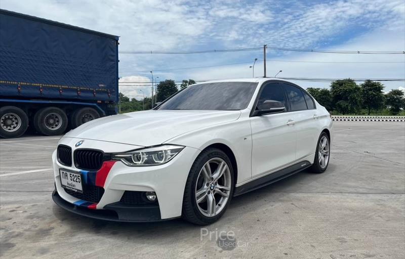 รถเก๋งมือสอง BMW 320d รถปี 2017