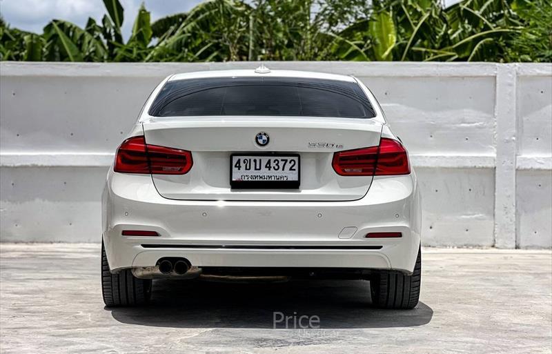 ขายรถเก๋งมือสอง-bmw-บีเอ็มดับบลิว-330e-รถปี2018-รหัส85213-5a5f4017.jpg ขายรถเก๋งมือสอง-bmw-บีเอ็มดับบลิว-330e-รถปี2018-รหัส85213-5a5f4017.jpg