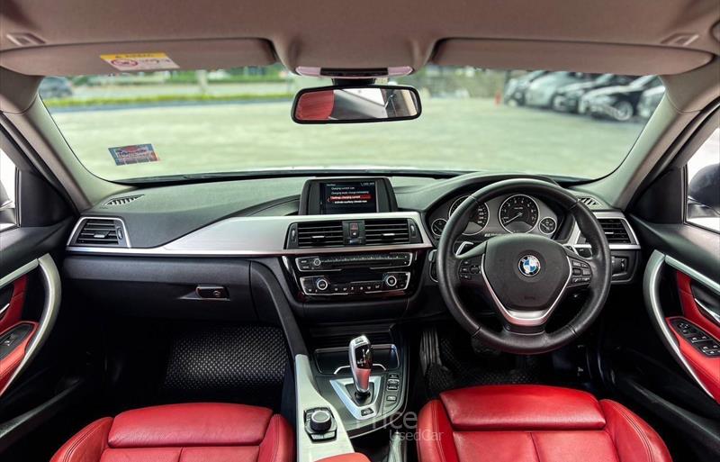 ขายรถเก๋งมือสอง-bmw-บีเอ็มดับบลิว-330e-รถปี2018-รหัส85213-a9f01d14.jpg ขายรถเก๋งมือสอง-bmw-บีเอ็มดับบลิว-330e-รถปี2018-รหัส85213-a9f01d14.jpg
