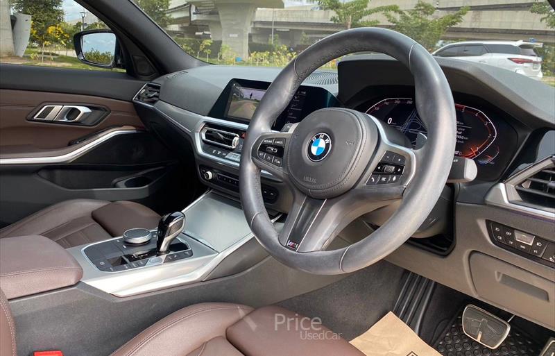 ขายรถเก๋งมือสอง-bmw-บีเอ็มดับบลิว-320d-สามสองศูนย์ดี-รถปี2022-รหัส85229-3bf2002e.jpg ขายรถเก๋งมือสอง-bmw-บีเอ็มดับบลิว-320d-สามสองศูนย์ดี-รถปี2022-รหัส85229-3bf2002e.jpg