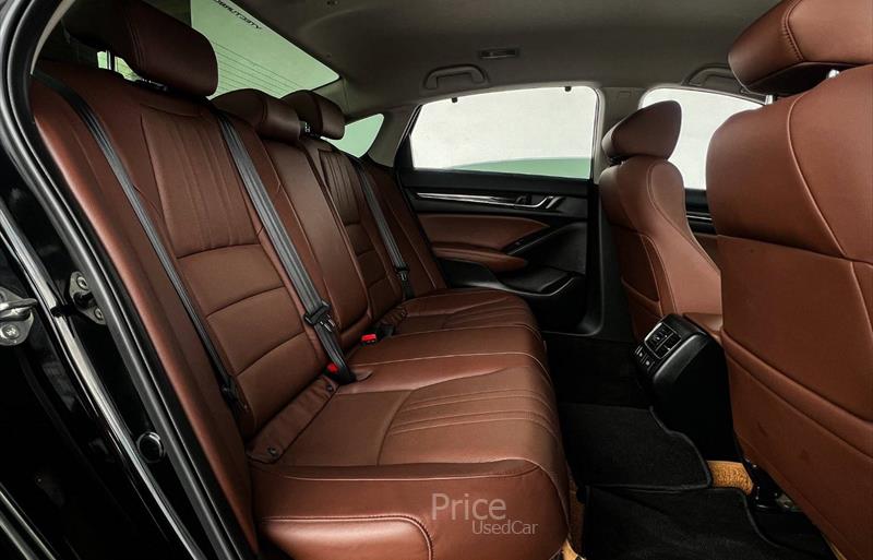 ขายรถเก๋งมือสอง-honda-ฮอนด้า-accord-แอคคอร์ด-รถปี2022-รหัส85240-573f1081.jpg ขายรถเก๋งมือสอง-honda-ฮอนด้า-accord-แอคคอร์ด-รถปี2022-รหัส85240-573f1081.jpg