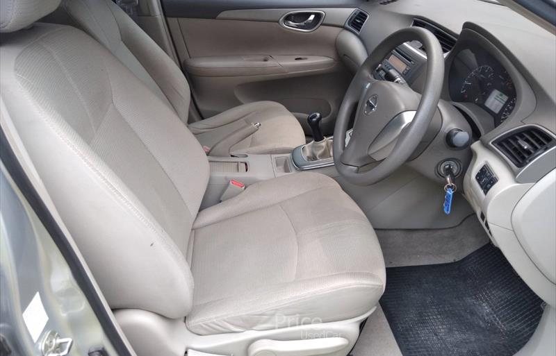 ขายรถเก๋งมือสอง-nissan-นิสสัน-sylphy-ซิลฟี-รถปี2012-รหัส85258-92e69b12.jpg ขายรถเก๋งมือสอง-nissan-นิสสัน-sylphy-ซิลฟี-รถปี2012-รหัส85258-92e69b12.jpg