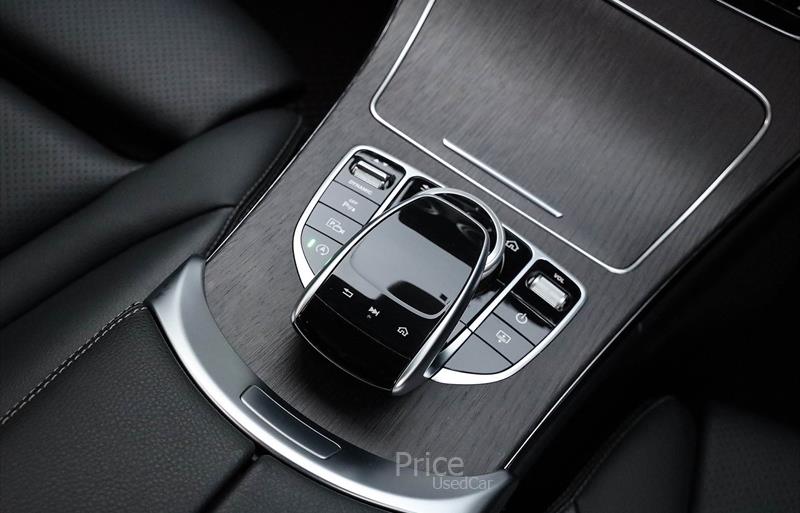 ขายรถเก๋งมือสอง mercedes-benz c220 รถปี2019 รหัส 85310-รูปที่9 ขายรถเก๋งมือสอง mercedes-benz c220 รถปี2019 รหัส 85310-รูปที่9