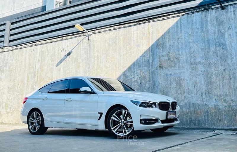 รถเก๋งมือสอง BMW 320d รถปี 2019