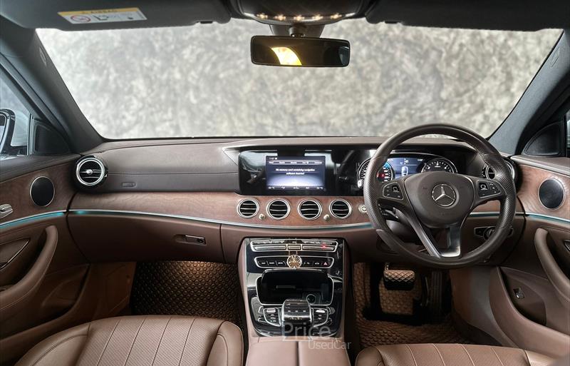 ขายรถเก๋งมือสอง-mercedes-benz-เมอร์เซเดสเบนซ์-e220-รถปี2016-รหัส85387-76a5754b.jpg ขายรถเก๋งมือสอง-mercedes-benz-เมอร์เซเดสเบนซ์-e220-รถปี2016-รหัส85387-76a5754b.jpg